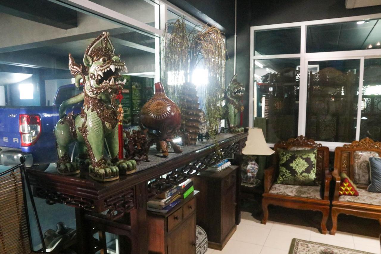 Krong House Chiang Mai Buitenkant foto
