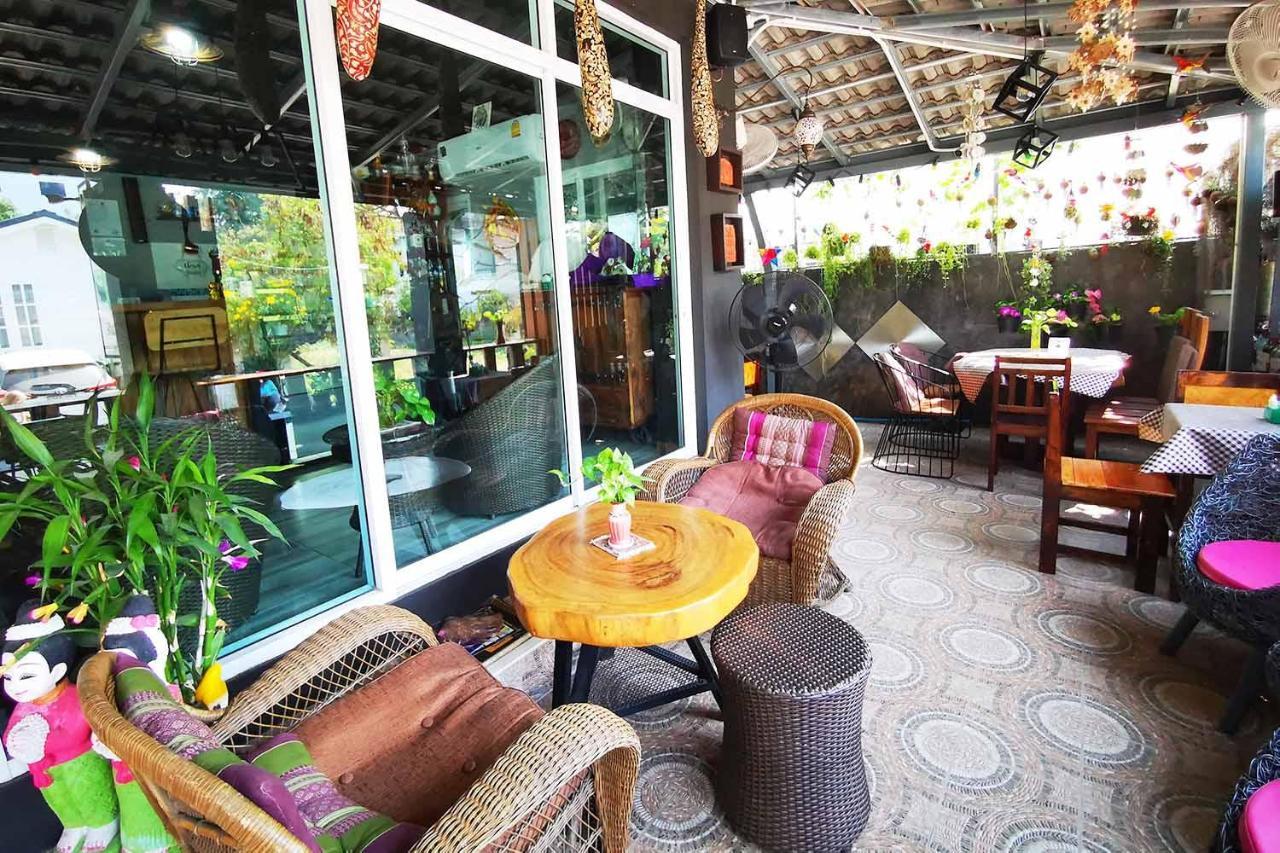 Krong House Chiang Mai Buitenkant foto